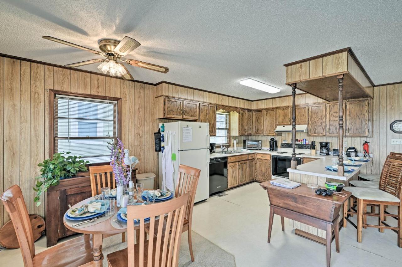 Pet-Friendly Second Row House Steps To Beach! Holden Beach Εξωτερικό φωτογραφία