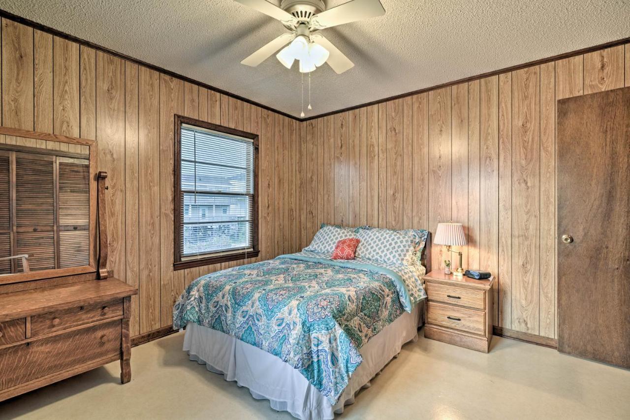 Pet-Friendly Second Row House Steps To Beach! Holden Beach Εξωτερικό φωτογραφία